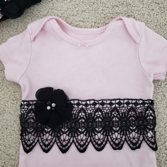 0-3M lace oneise - Picture 7 of 7